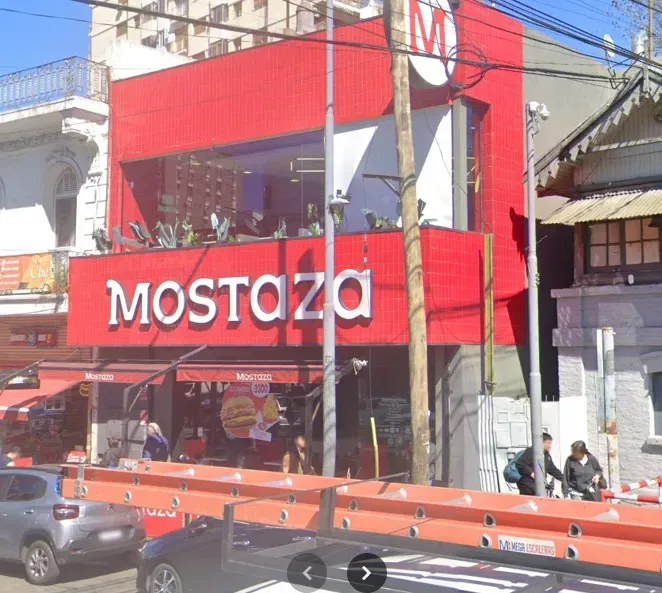 Triunvirato 4714 (Local Mostaza)