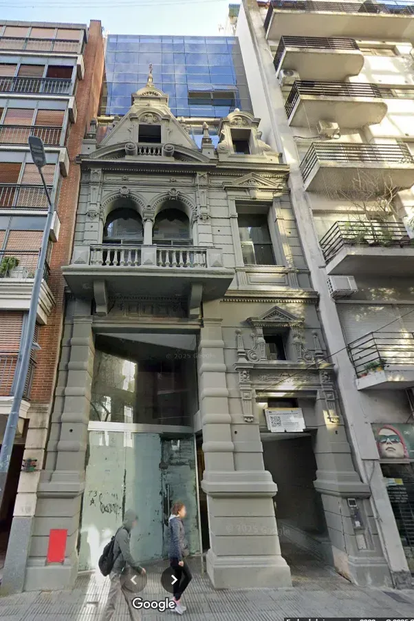 Juncal 1125